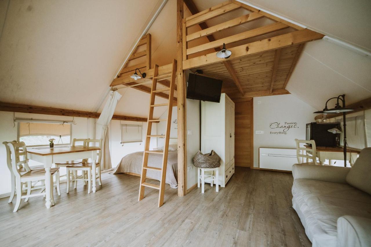 Herbal Glamping Resort Ljubno ภายนอก รูปภาพ